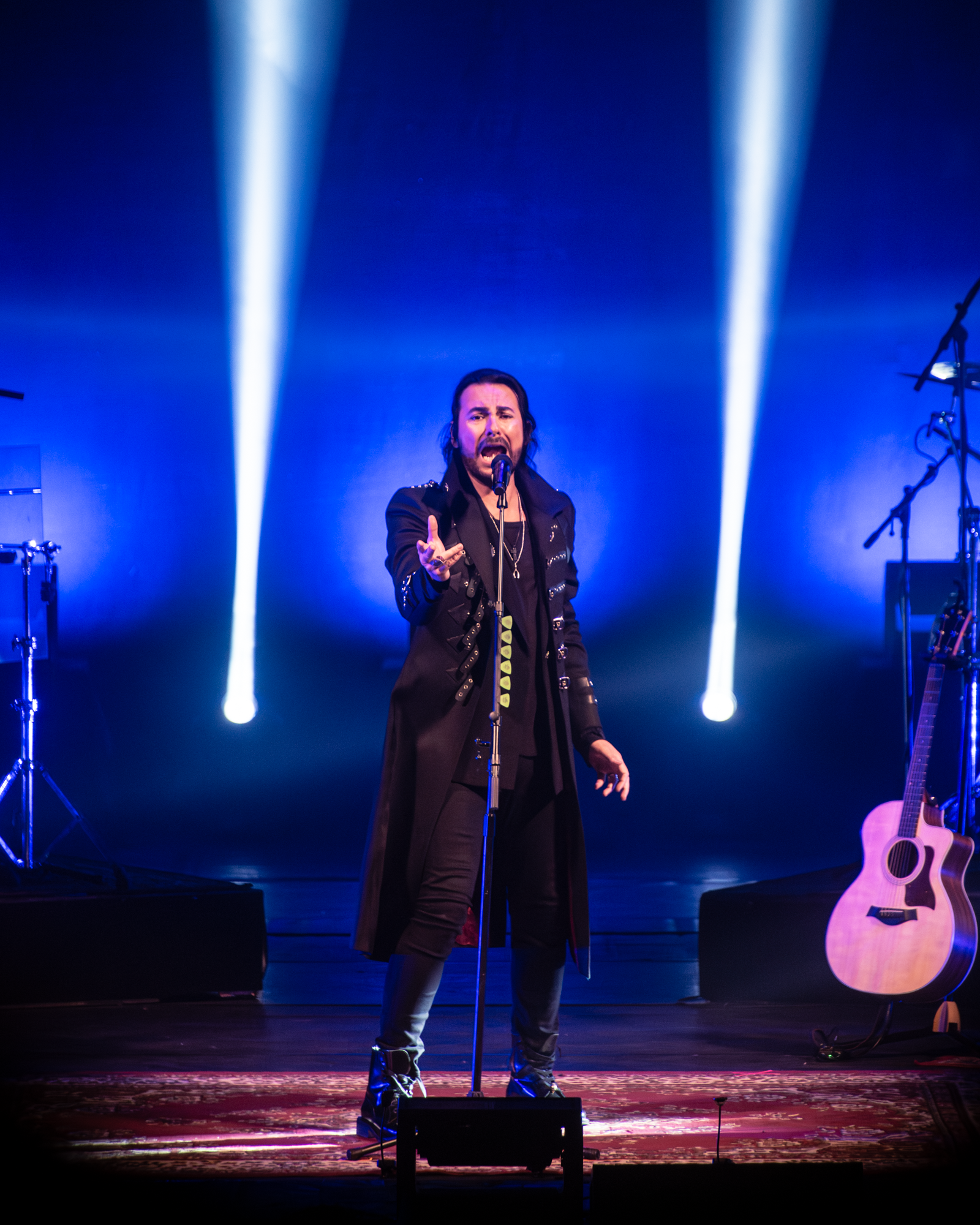 Beto Cuevas - Acústico